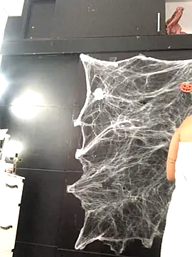 Snapshot of Anitta_bell chatting on 11, 10, 2025 Anitta bell online show from 11, 10, 2025