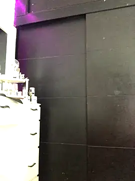 Snapshot of Anitta_bell chatting on 27, 10, 2025 Anitta bell online show from 27, 10, 2025