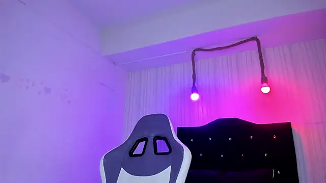 nicky angel1 online show from 21, 10, 2025