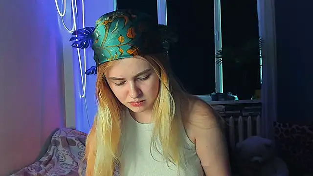 Alexa Pirs online show from 20, 3, 2025