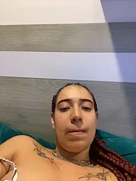 Snapshot of Scarlett-LS chatting on 18, 2, 2025 Scarlett-LS online show from 18, 2, 2025