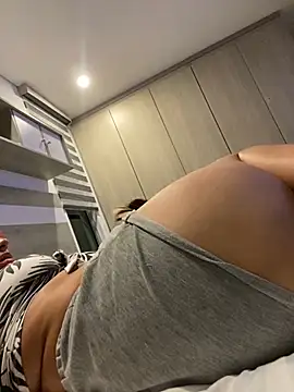 Snapshot of Scarlett-LS chatting on 20, 2, 2025 Scarlett-LS online show from 20, 2, 2025