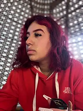 Snapshot of Scarlett-LS chatting on 12, 3, 2025 Scarlett-LS online show from 12, 3, 2025