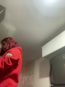 Snapshot of Scarlett-LS chatting on 13, 3, 2025 Scarlett-LS online show from 13, 3, 2025