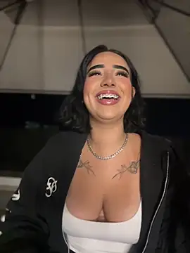 Snapshot of Scarlett-LS chatting on 14, 9, 2025 Scarlett-LS online show from 14, 9, 2025