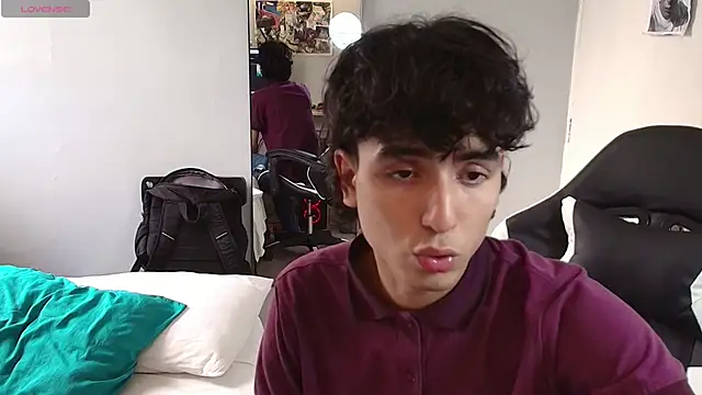 Snapshot of salvatore_montt chatting on 12, 3, 2025 salvatore montt online show from 12, 3, 2025