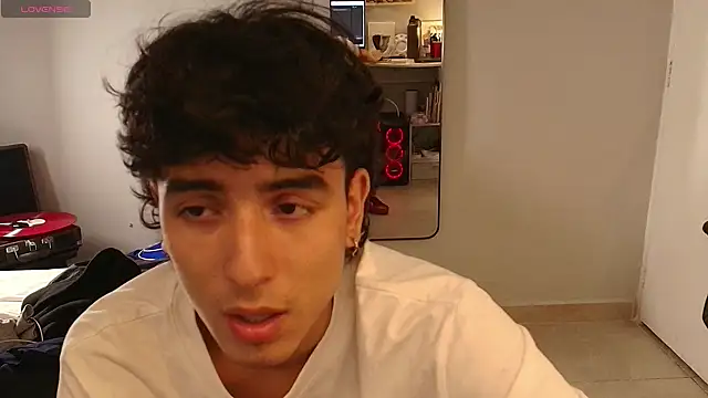 Snapshot of salvatore_montt chatting on 14, 3, 2025 salvatore montt online show from 14, 3, 2025