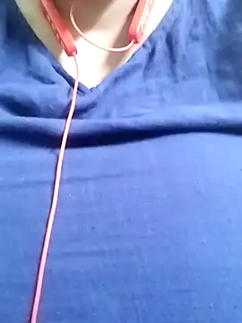 Snapshot of Lizza_boudi chatting on 19, 2, 2025 Lizza boudi online show from 19, 2, 2025