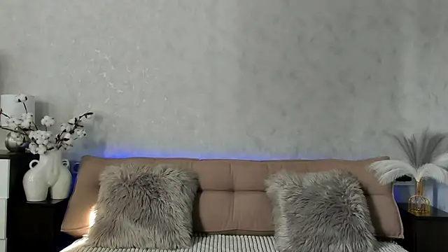 Tina Mart online show from 11, 3, 2025