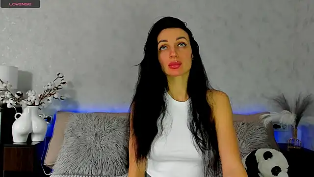 Tina Mart online show from 5, 2, 2026