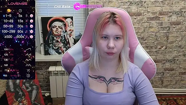 Little kitsune1707 online show from 26, 11, 2025