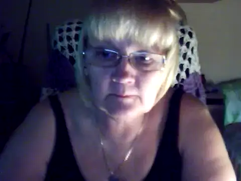Snapshot of Violet5364 chatting on 20, 3, 2025 Violet5364 online show from 20, 3, 2025