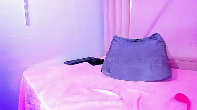 Snapshot of EvansDarling chatting on 11, 3, 2025 EvansDarling online show from 11, 3, 2025