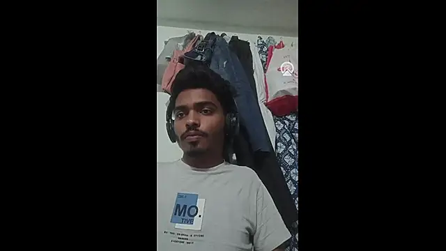 Harsh424242 online show from 3, 3, 2025