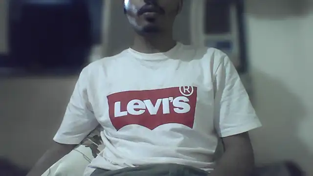 Snapshot of Harsh424242 chatting on 13, 9, 2025 Harsh424242 online show from 13, 9, 2025