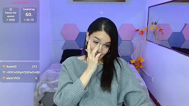 Snapshot of Lana_Pearce chatting on 8, 3, 2025 Lana Pearce online show from 8, 3, 2025