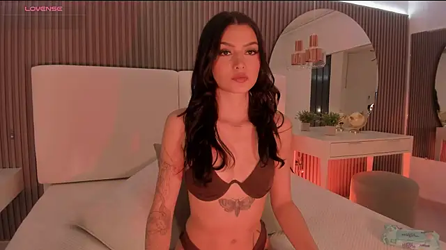 Snapshot of Giselle_royy chatting on 17, 10, 2025 Giselle royy online show from 17, 10, 2025