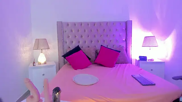 CandieGilson   online show from 28, 11, 2025