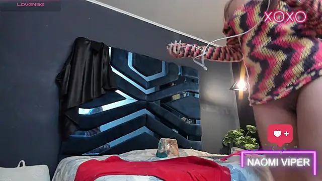 Naomii Viper online show from 12, 2, 2026