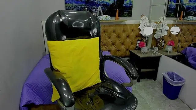 Estiv18  online show from 16, 9, 2025