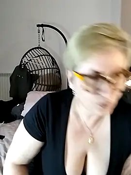 Pumabionda online show from 22, 3, 2025