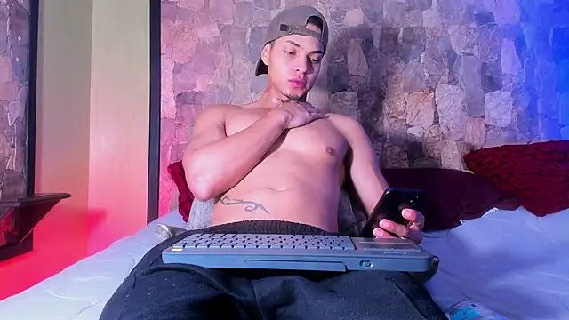 RyanGreys online show from 20, 2, 2025