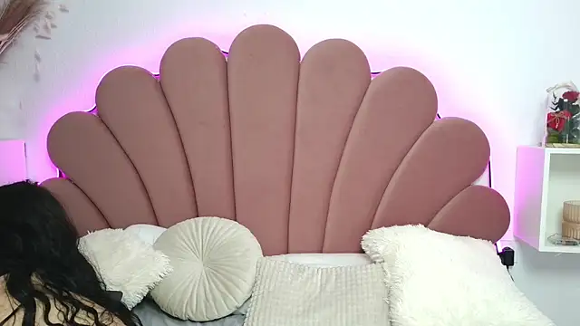 Snapshot of ScarlletRays chatting on 18, 3, 2025 ScarlletRays online show from 18, 3, 2025