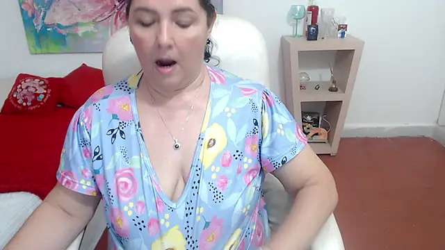 leonela 69 online show from 2, 11, 2025