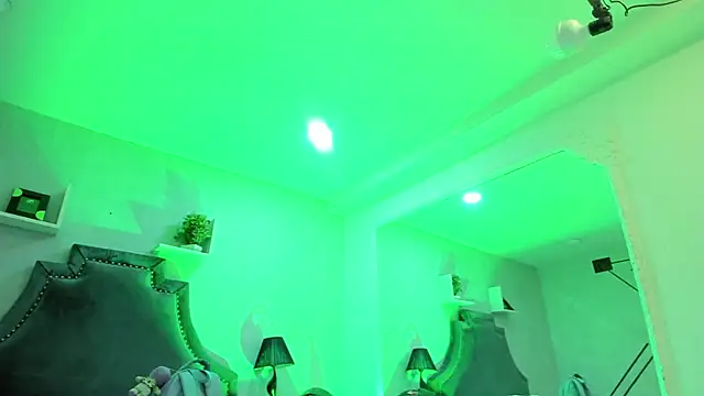 EmiliaRose  online show from 10, 1, 2026