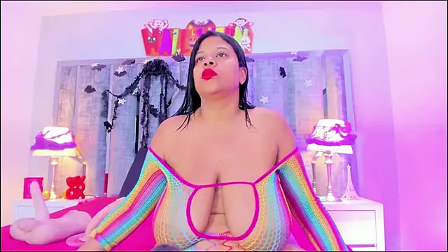 Snapshot of Ciara_Benet chatting on 24, 10, 2025 Ciara Benet online show from 24, 10, 2025