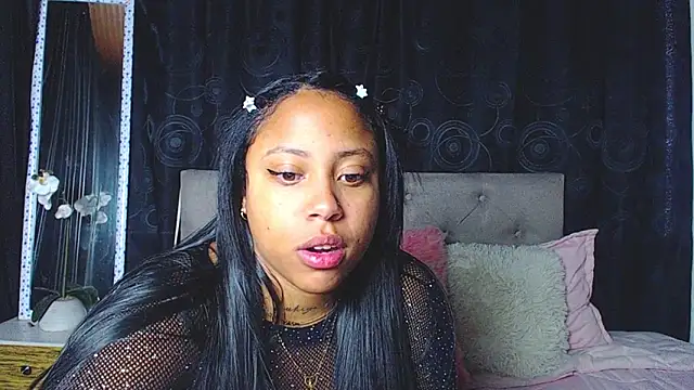 Snapshot of rebeka_kenye chatting on 16, 3, 2025 rebeka kenye online show from 16, 3, 2025