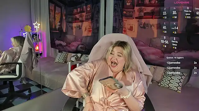 Snapshot of MargoBryan chatting on 28, 2, 2025 MargoBryan online show from 28, 2, 2025