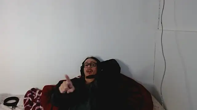 Snapshot of cholitohermoso chatting on 3, 10, 2025 cholitohermoso online show from 3, 10, 2025