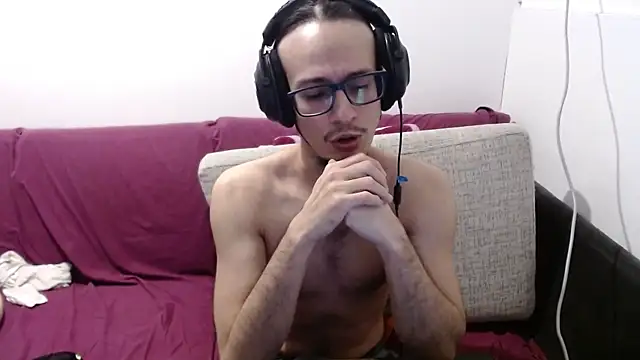 cholitohermoso online show from 17, 7, 2026