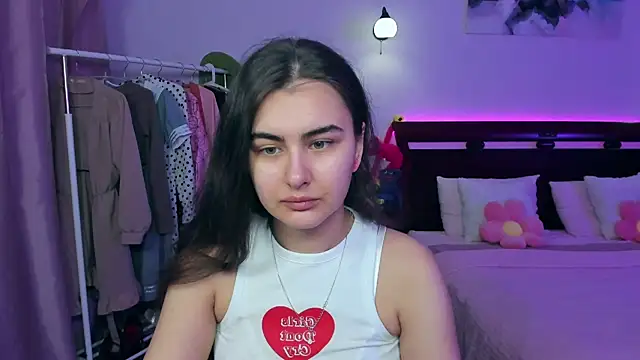 GabriellaMays online show from 13, 2, 2025