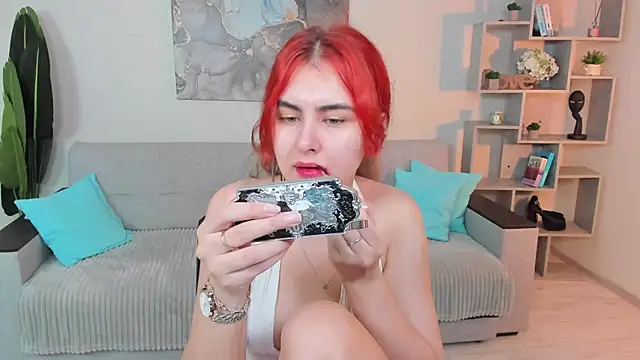 GabriellaMays online show from 12, 10, 2025