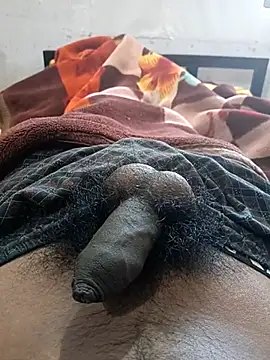 Snapshot of boyyouwant33 chatting on 14, 2, 2025 boyyouwant33 online show from 14, 2, 2025