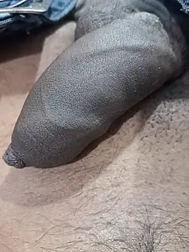 Snapshot of boyyouwant33 chatting on 19, 2, 2025 boyyouwant33 online show from 19, 2, 2025