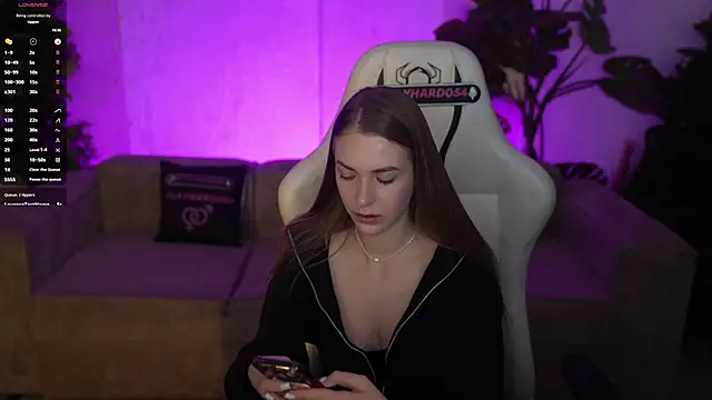 Layla Sweet  online show from 15, 1, 2026