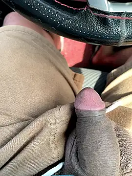 Snapshot of BadboySLR_8899 chatting on 13, 9, 2025 BadboySLR 8899 online show from 13, 9, 2025