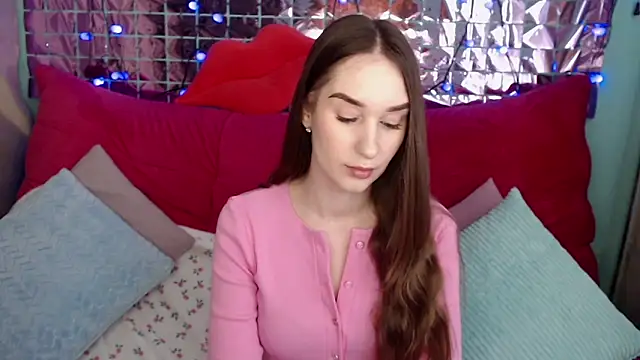 Margarettii online show from 20, 3, 2025