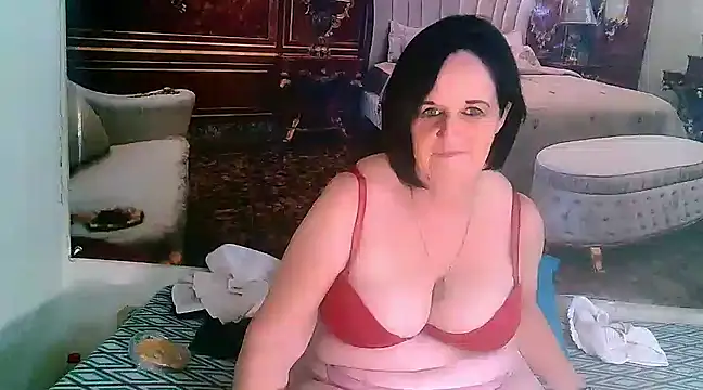 LuciousGrace online show from 27, 2, 2025