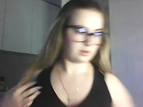 Snapshot of GoddessTenderness chatting on 22, 2, 2025 GoddessTenderness online show from 22, 2, 2025