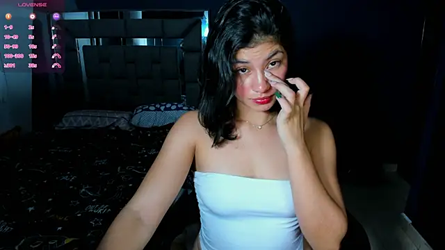 Violett 11 online show from 14, 12, 2025