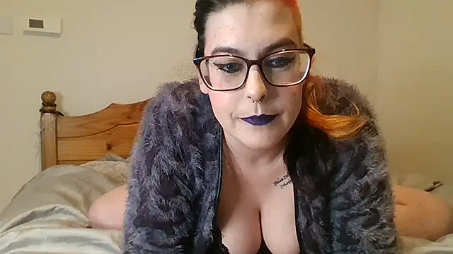 Snapshot of Tattooedlady_0626 chatting on 15, 2, 2025 Tattooedlady 0626 online show from 15, 2, 2025