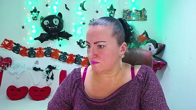 DianaMGG online show from 21, 10, 2025