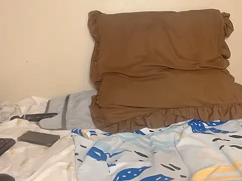 Karishma99  online show from 12, 9, 2025