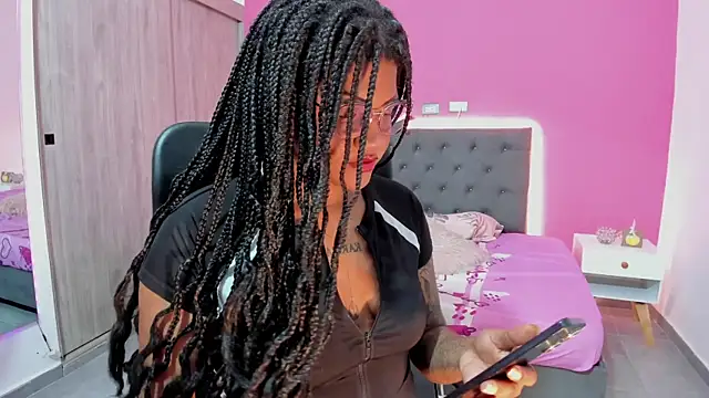 ZahraRose online show from 23, 11, 2025