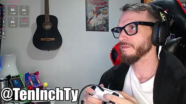 Snapshot of teninchty chatting on 21, 5, 2026 teninchty online show from 21, 5, 2026