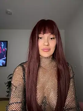 Snapshot of YoungHotMilf97 chatting on 21, 10, 2025 YoungHotMilf97 online show from 21, 10, 2025